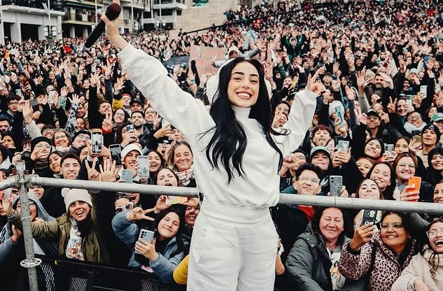 透露, 结束, 照片 透露, 结束, 照片