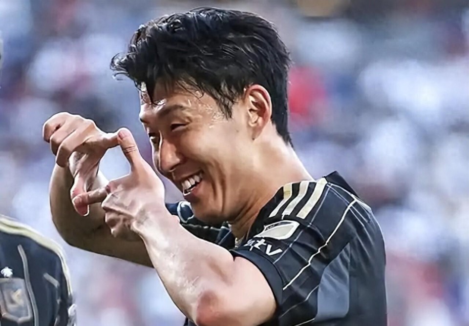 媒体粉丝也, 足足达到了 媒体粉丝也, 足足达到了